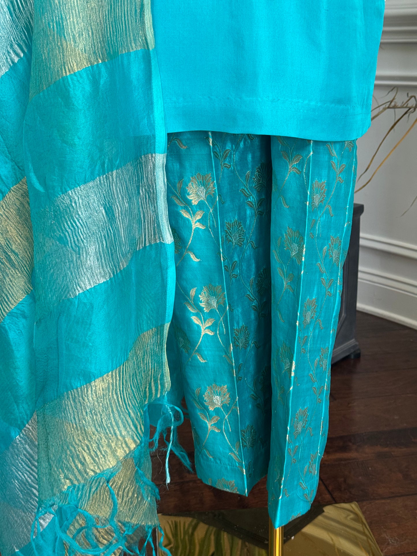 Teal Crepe Kurta Set with Hand Embroidery